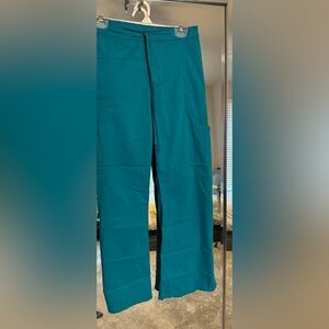 Cherokee teal scrub set